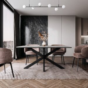Prostokątny stół jadalniany 160x90 cm w przytulnej, nowoczesnej jadalni z nastrojowym oświetleniem, tapicerowanymi krzesłami i dużą dekoracją ścienną w tle.